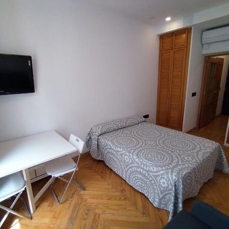 Estudio - Puerta Del Sol Madrid Kültér fotó